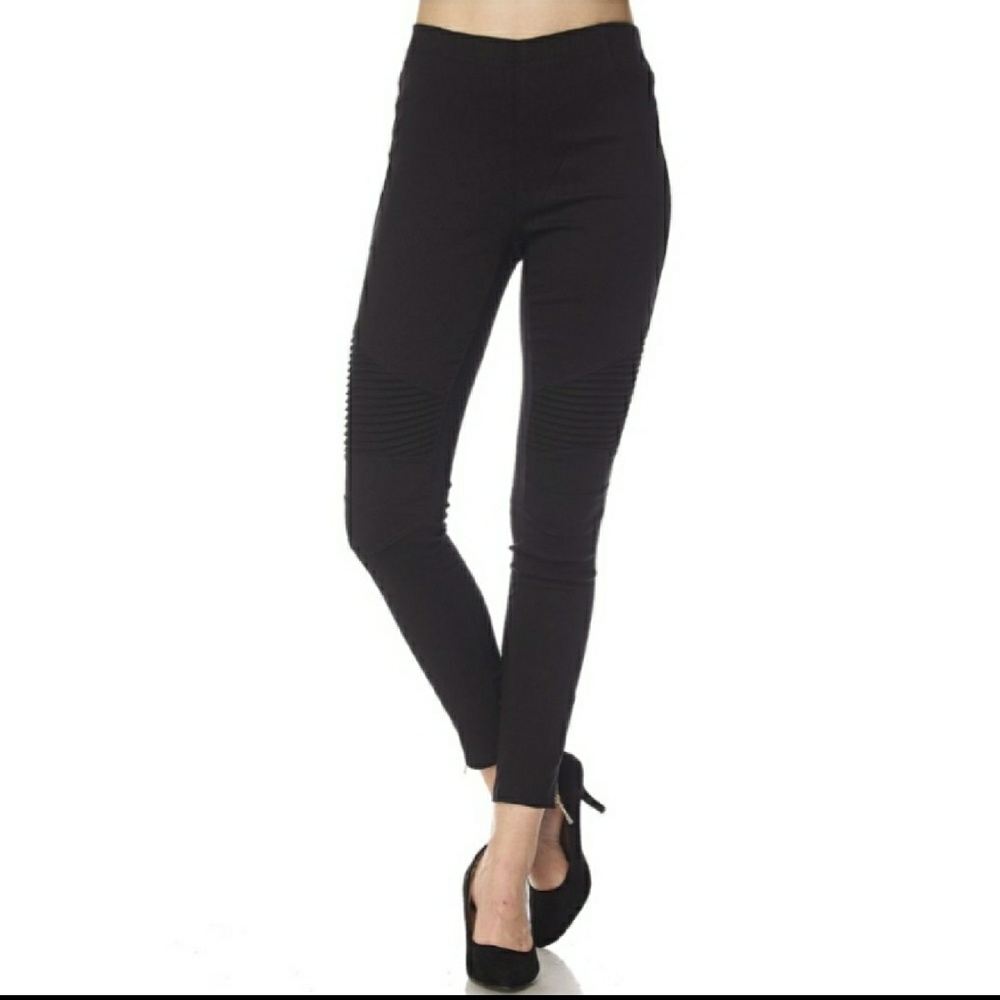 ♨New! Black moto leggings